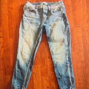 Women's Distressed Blue Jeans